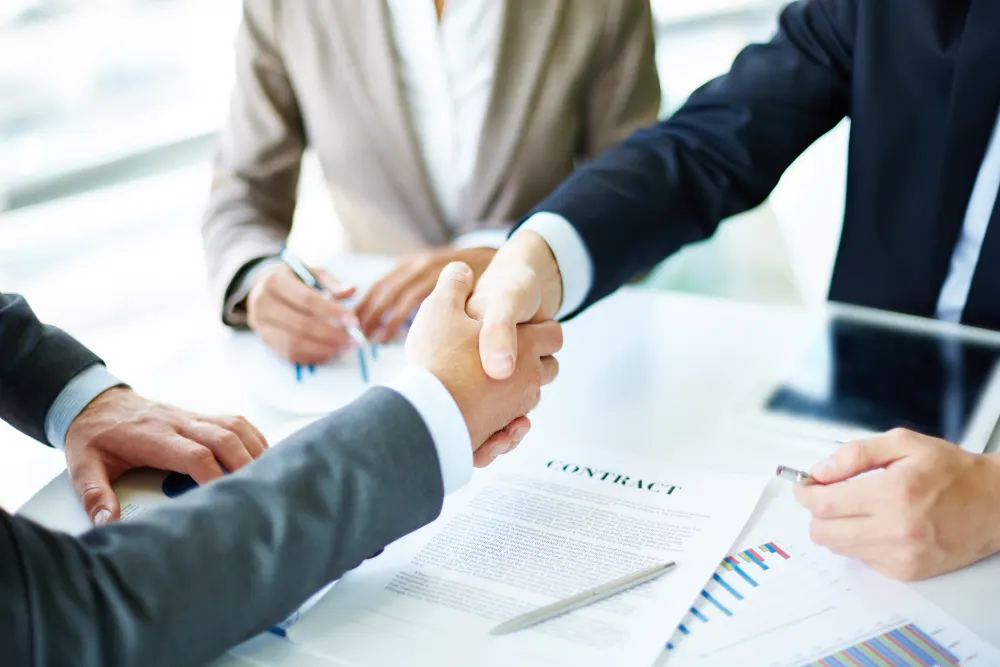 Commercial Lawyers